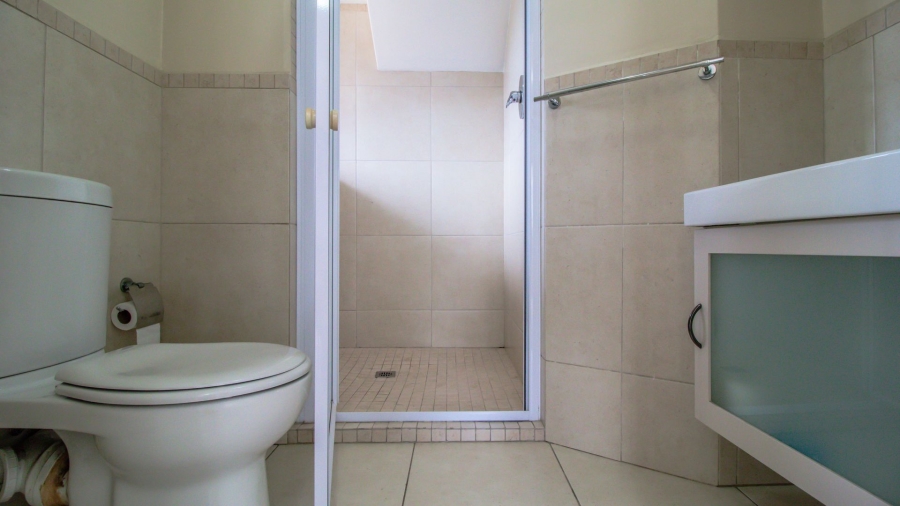2 Bedroom Property for Sale in Wynberg Upper Western Cape